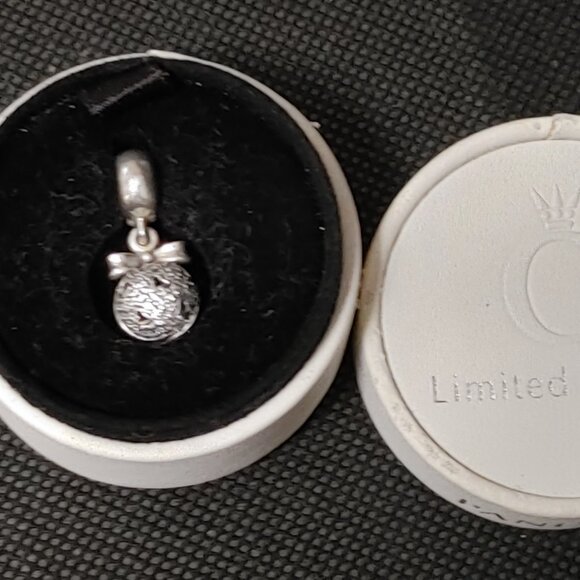 Pandora Jewelry - Pandora 2014 Black Friday charm Christmas Wish